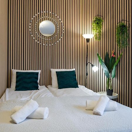 Modern Apartment In Best Location Krasków Εξωτερικό φωτογραφία